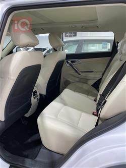 جیلی ئێم گراند X7 Sport